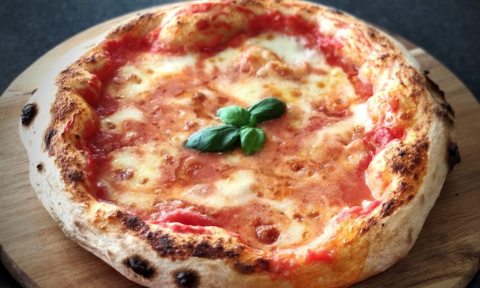 Beste Pizzeria Mülheim An Der Ruhr Pizzeria Melo Wiesbaden – Pizza und Salat